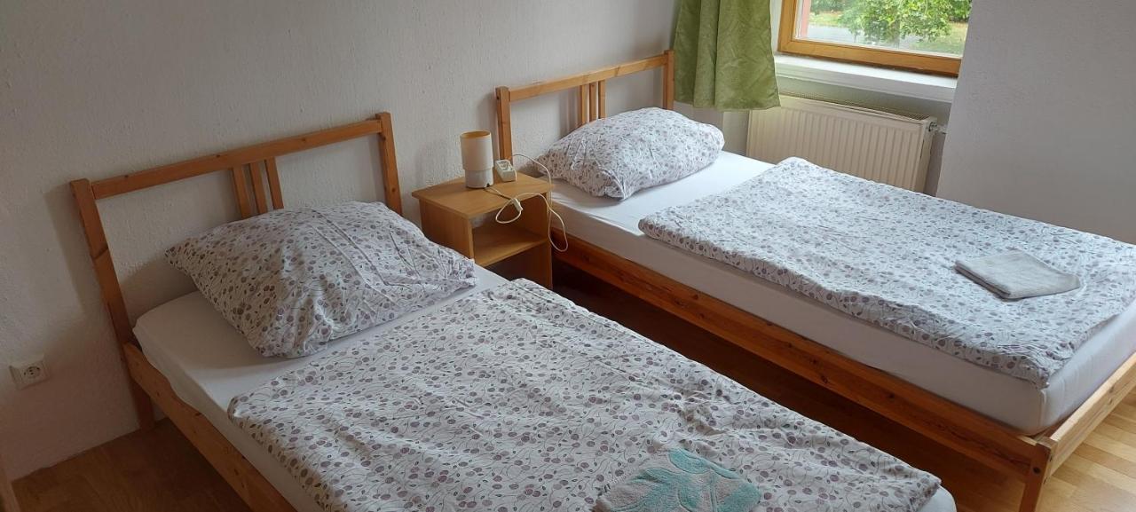 Ferienhaus Kastanienblick Moselkern Buitenkant foto